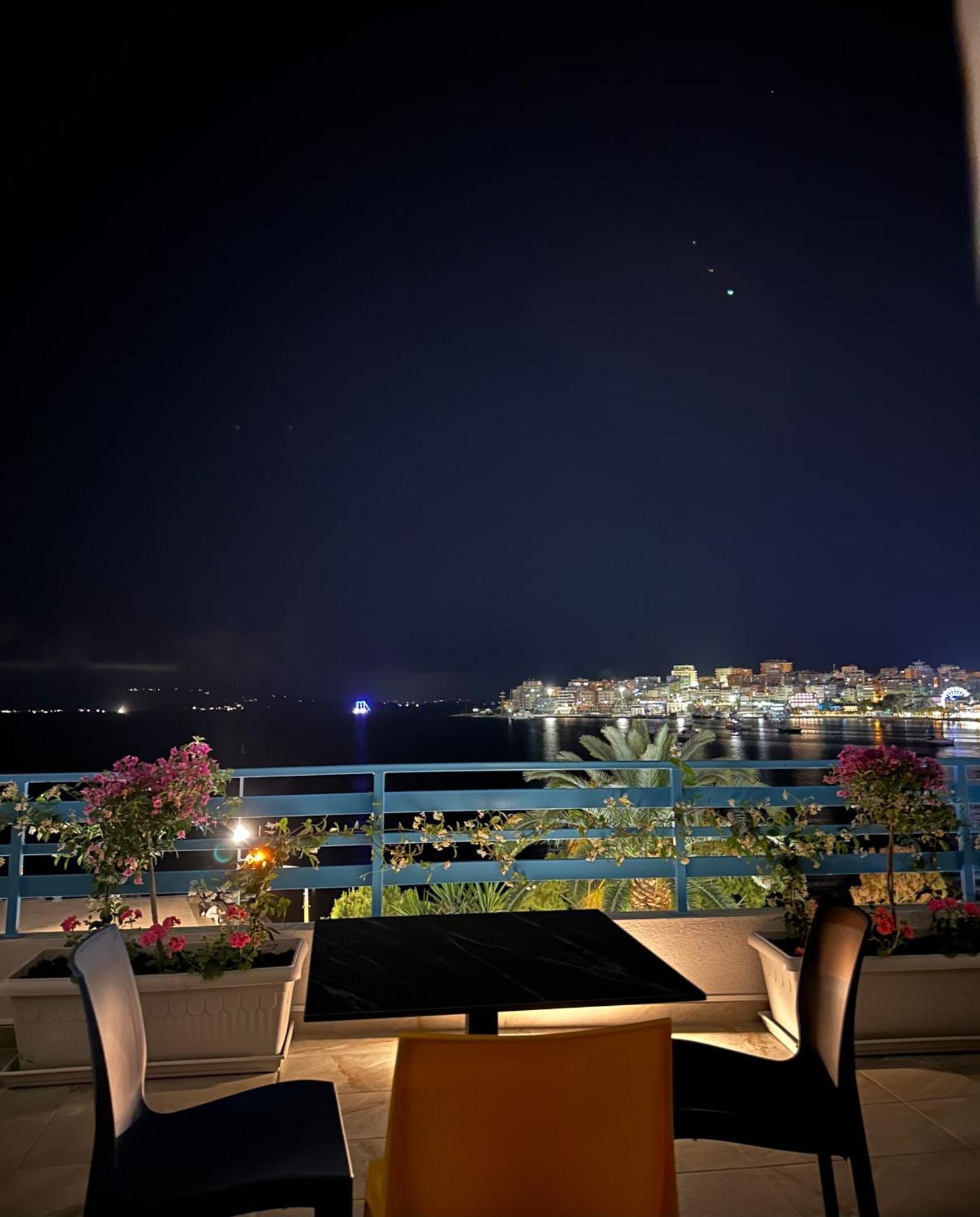 Oni * Sarandë