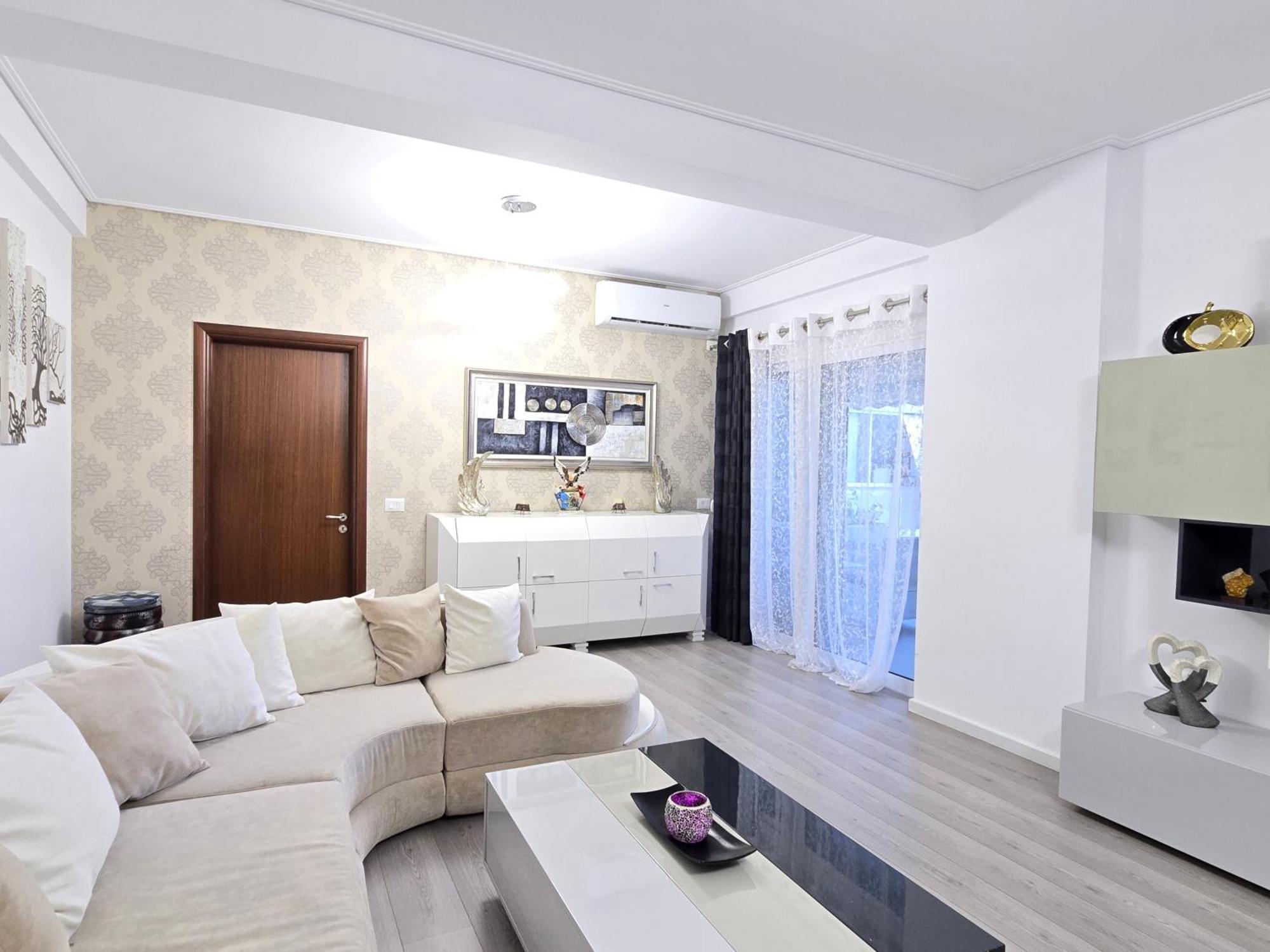 Oni Sarandë