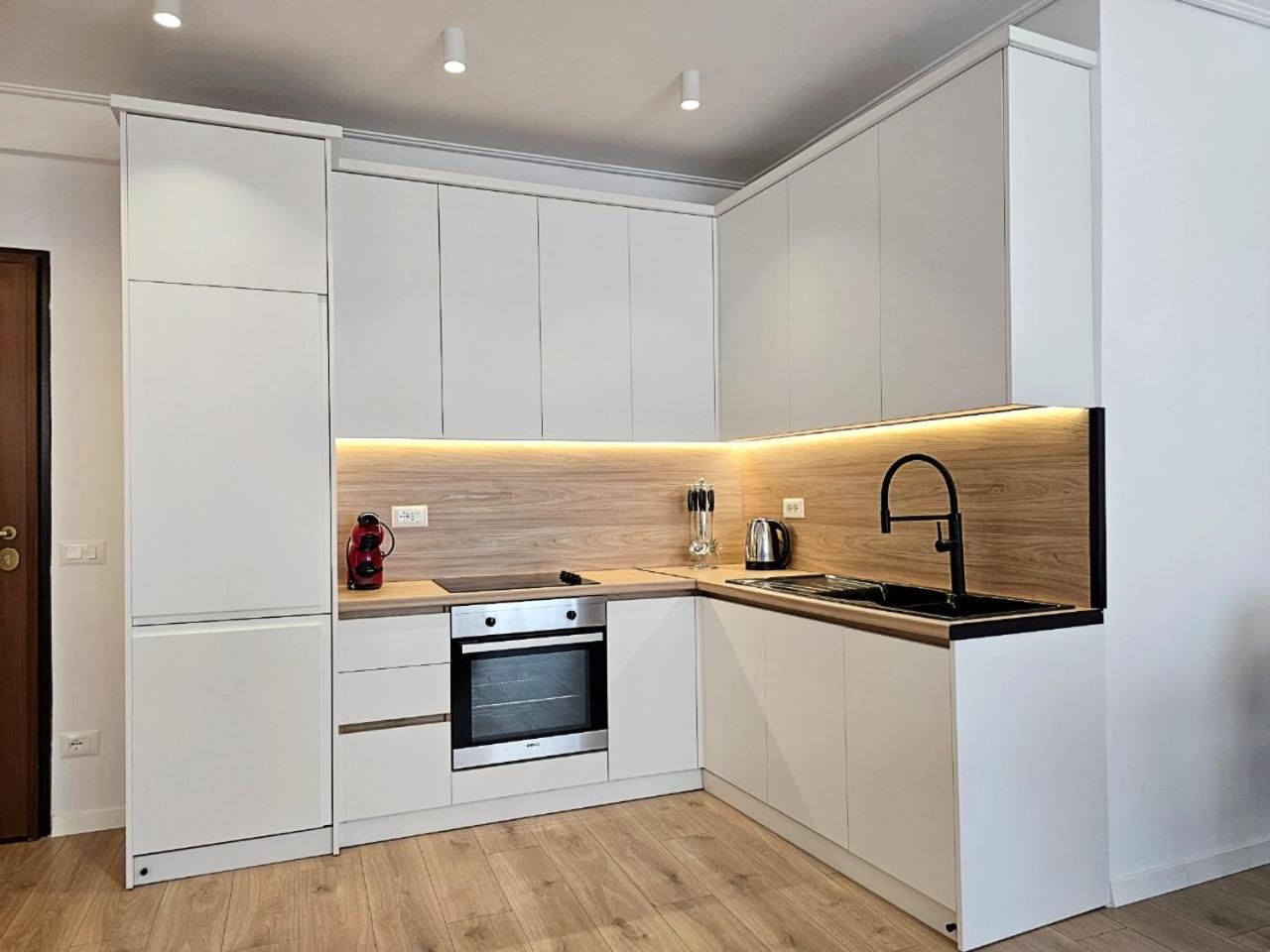 Oni Apartment *